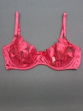 Red Satin & Lace Underwire Bra - Women Intimates Size S